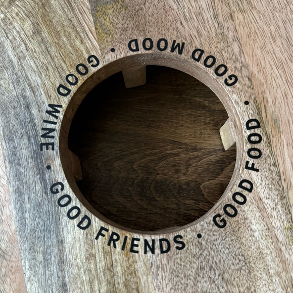 Santa Barbara Design Studio Wine Holder Cheeseboard New - Picture 6 of 9